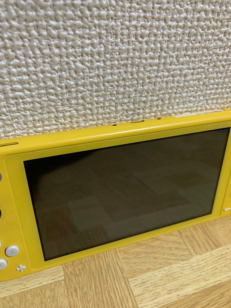 【ジャンク品】Nintendo Switch Lite イエロー　⭐︎