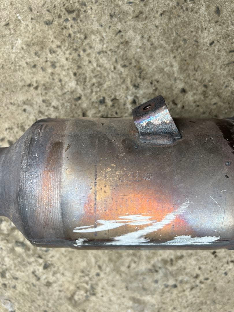 【中古】　触媒　GP2・TB2