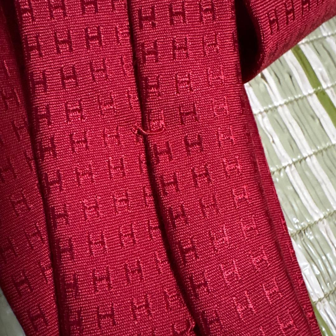 エルメス　HERMES ネクタイ　H柄　ビジネス　スーツ用　赤　レッド　シルク