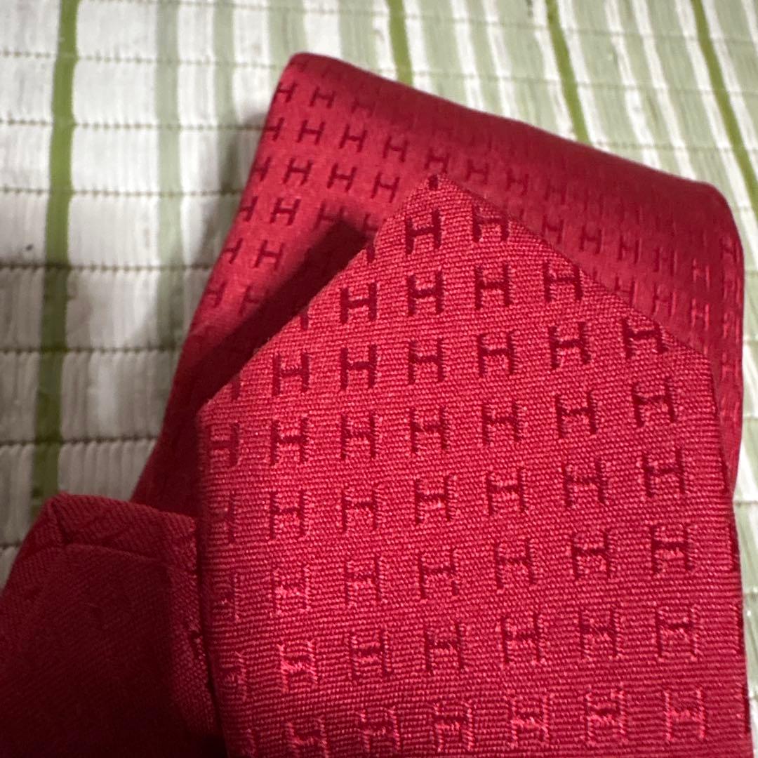 エルメス　HERMES ネクタイ　H柄　ビジネス　スーツ用　赤　レッド　シルク