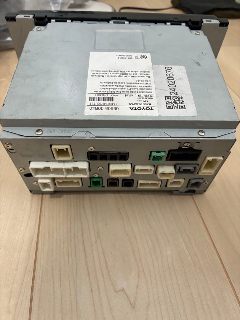 週末値下げ　トヨタ NSZT-Y68T カーナビ 大型ディスプレイ