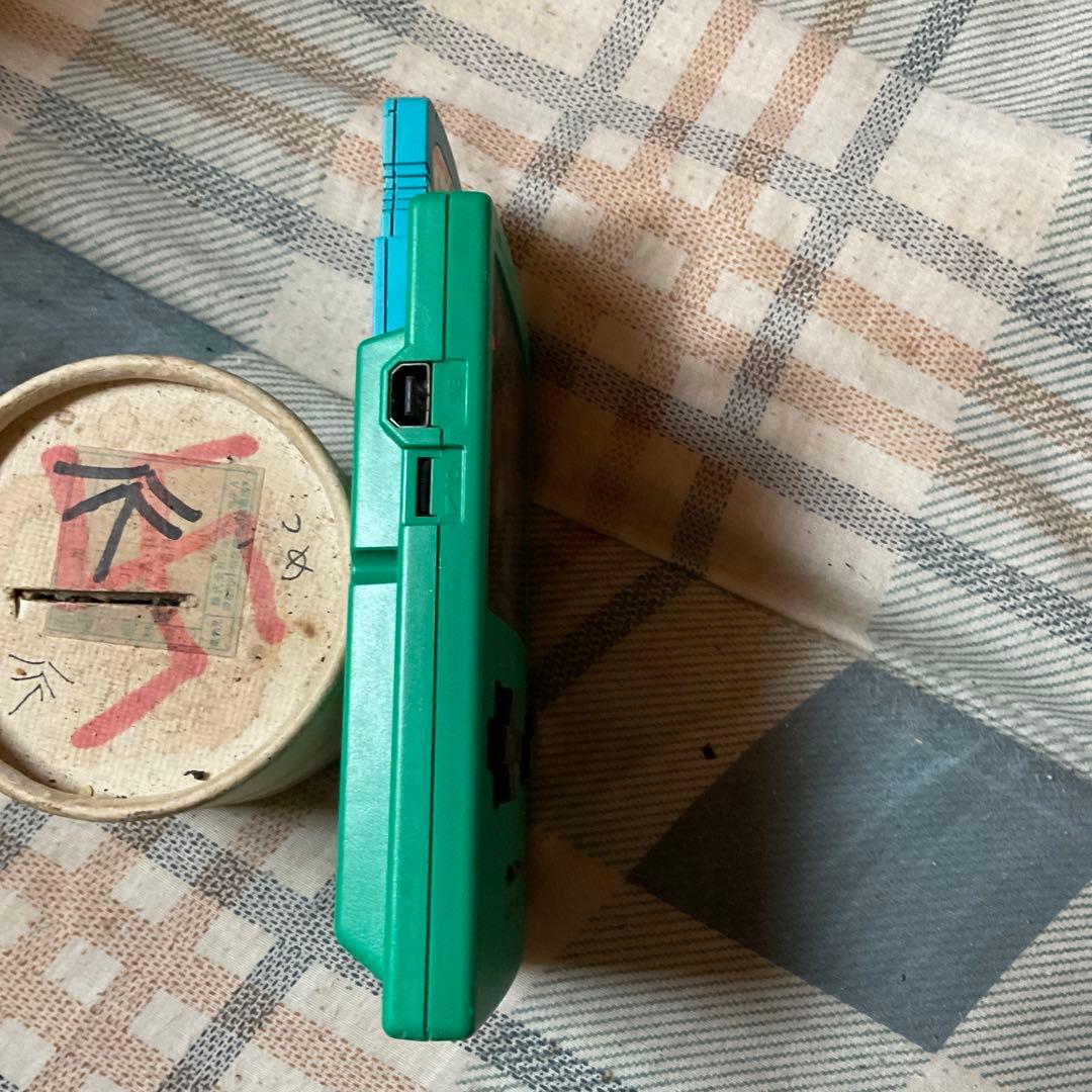 ゲームボーイ　Pocket 色／みどり。カートリッジ／たまごっち。【作動品】。