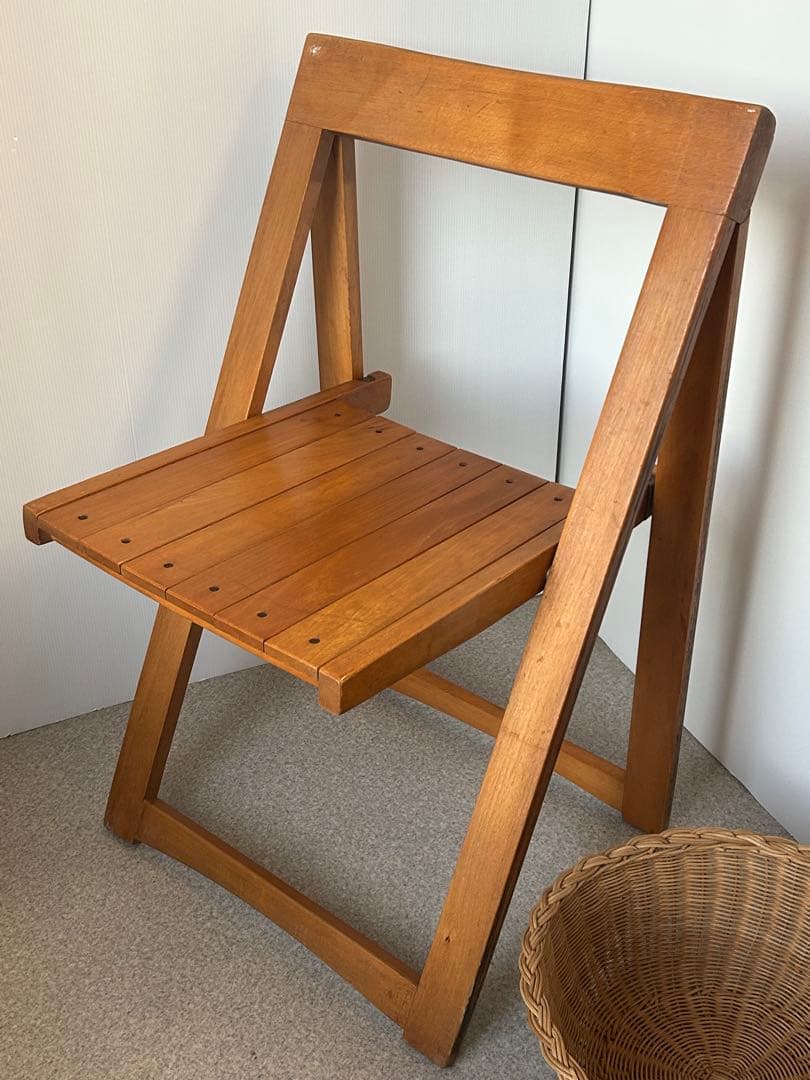 ヴィンテージ　木製フォールディングチェア　ルーマニア　折り畳み椅子　古道具　東欧