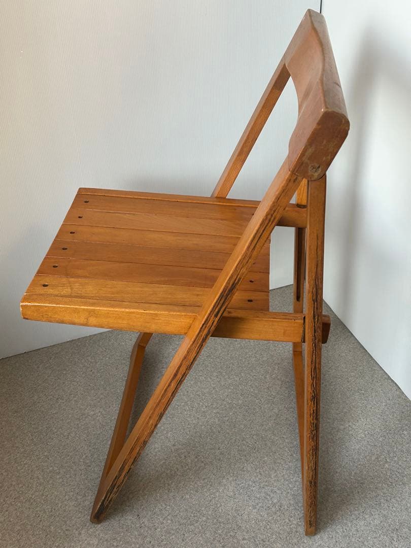 ヴィンテージ　木製フォールディングチェア　ルーマニア　折り畳み椅子　古道具　東欧