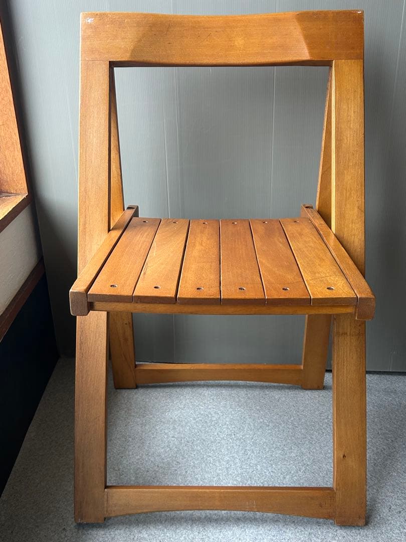 ヴィンテージ　木製フォールディングチェア　ルーマニア　折り畳み椅子　古道具　東欧