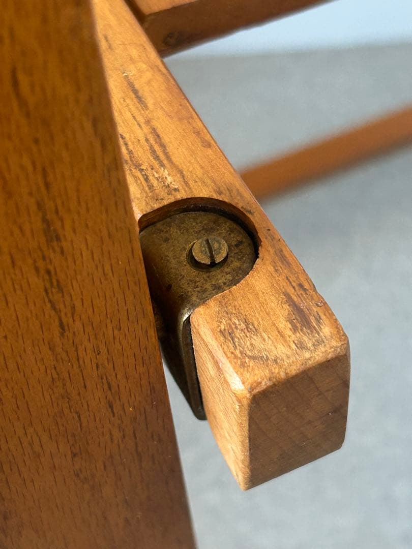 ヴィンテージ　木製フォールディングチェア　ルーマニア　折り畳み椅子　古道具　東欧