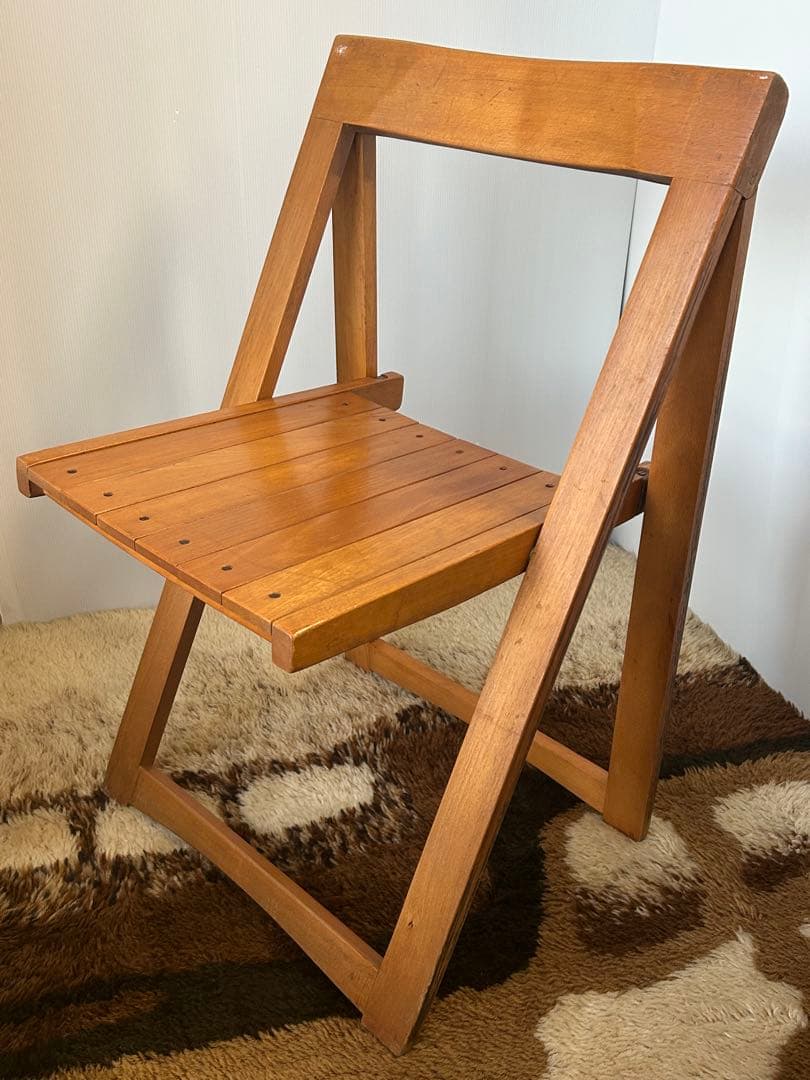 ヴィンテージ　木製フォールディングチェア　ルーマニア　折り畳み椅子　古道具　東欧
