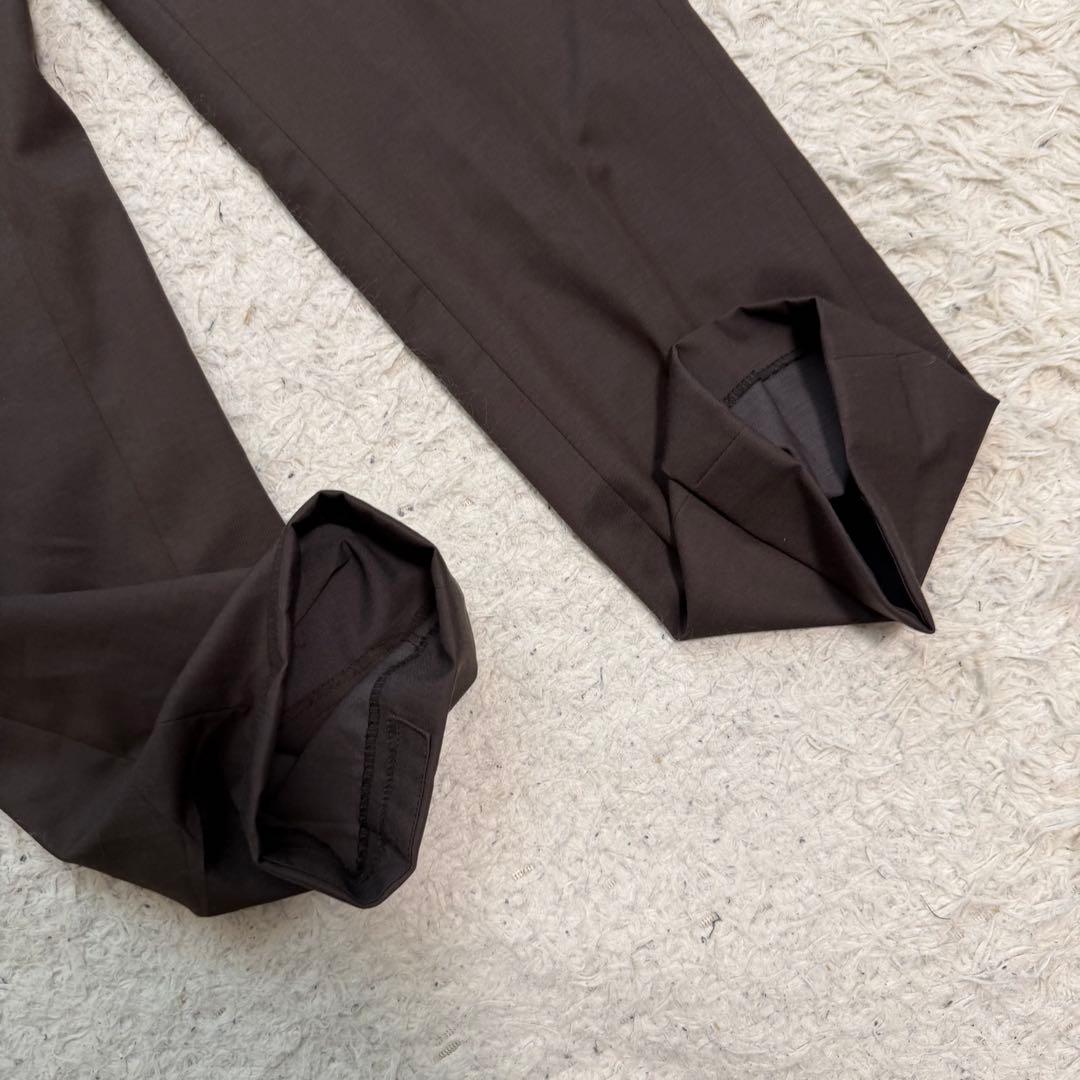 近年極美品XLサイズ相当　ユニバーサルランゲージ　sustaina スーツ