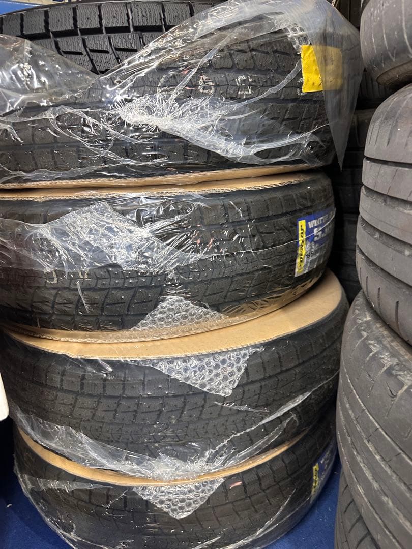 ジムニーシエラ用　新品スタッドレスとアルミセット　送料込み