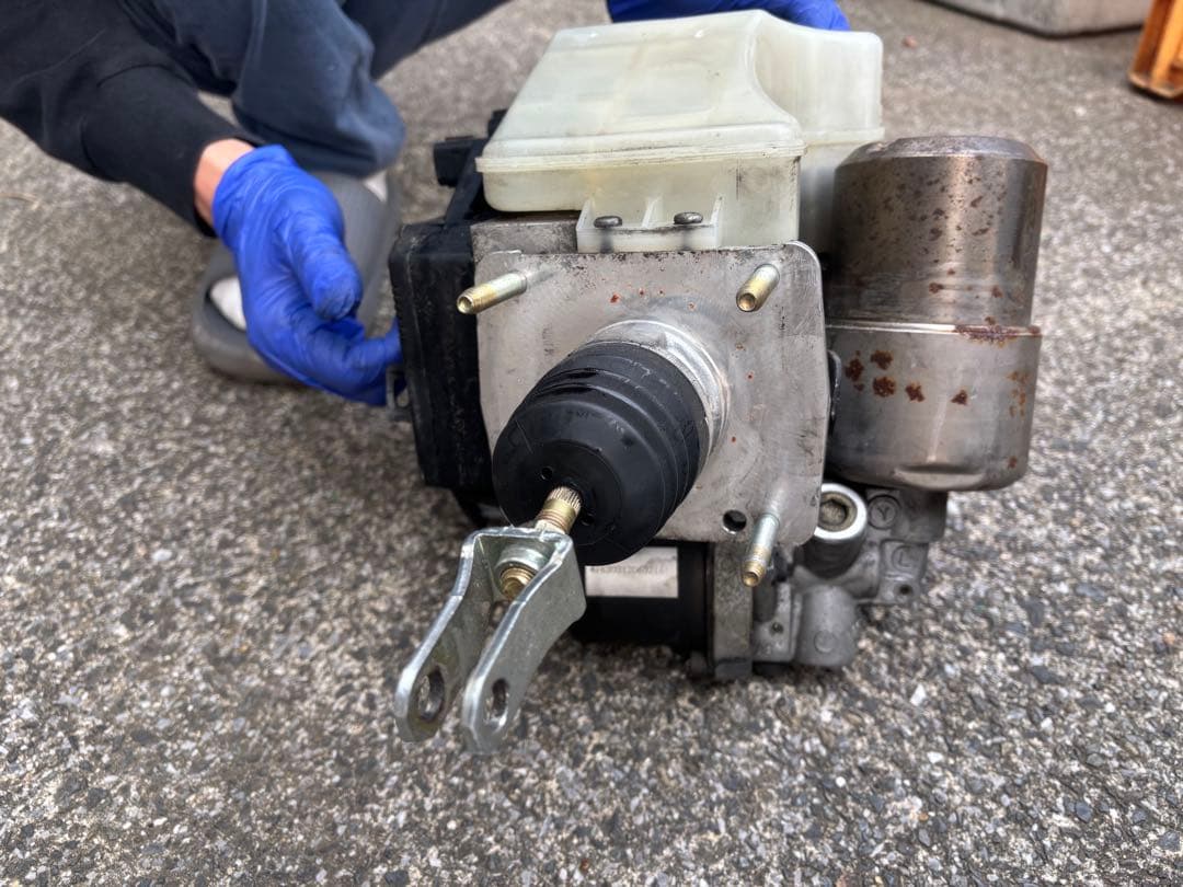 値下げしました‼️ 早い者勝ち‼️ 17マジェスタ後期 ブレーキマスター