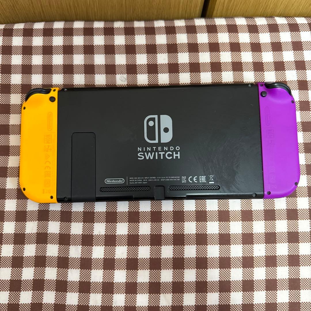 最終値下げNintendo Switch 本体(紫とオレンジ)