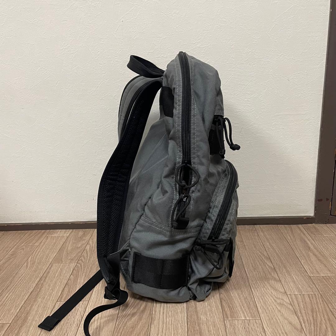 BRIEFING × MHL. 別注バックパック　グレー