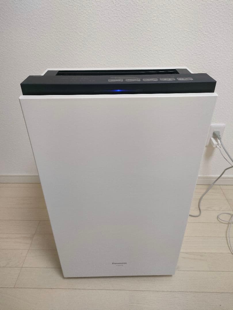 パナソニック　ジアイーノ　次亜塩素酸空間除菌脱臭機　F-MV4100　白