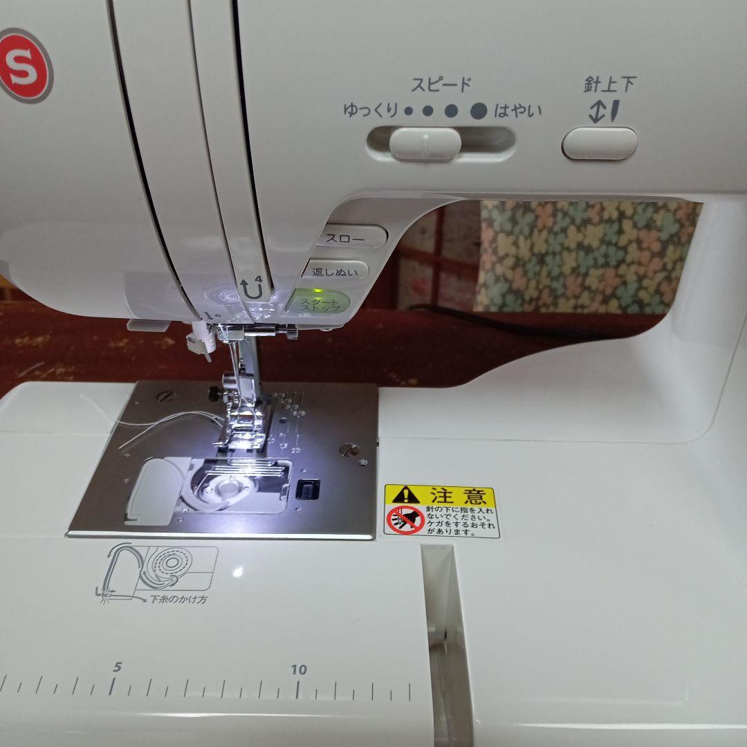 シンガーコンピュータミシン本体　アニュードル　分解整備済み　フット付き　超美品