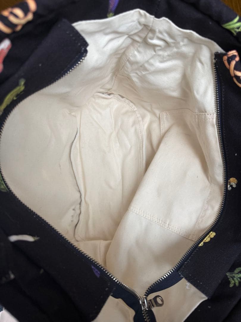 R&D.M.C. 野菜柄トートバッグ ネイビー