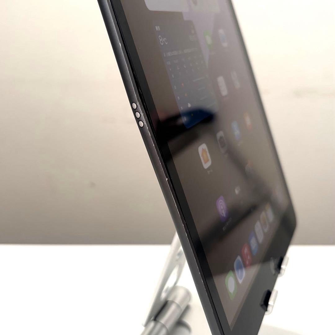 【完動品】Apple iPad 第8世代 128GB Wi-Fi スペースグレー