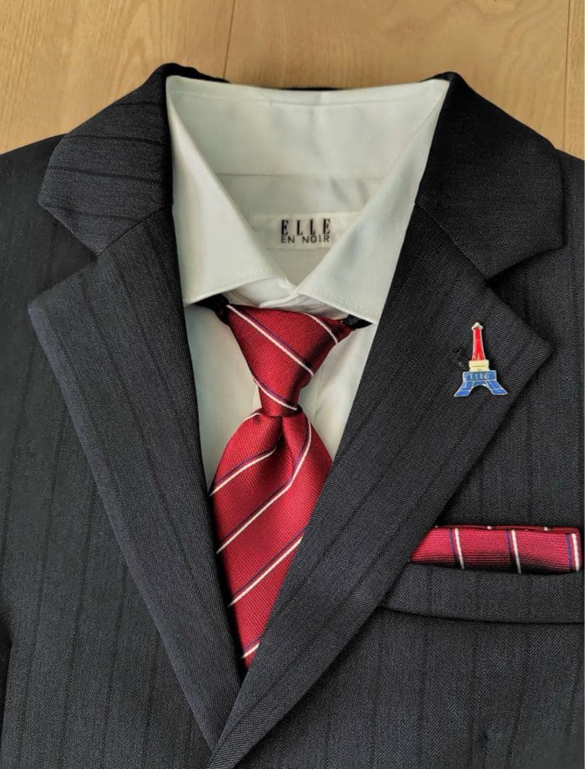 140 男の子　ELLE EN NOIR ネイビー ストライプスーツ