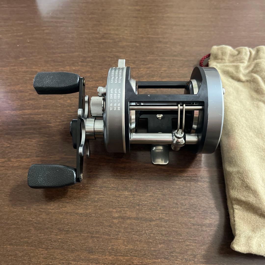 【美品】ダイワ　ミリオネア 6HM　オールド