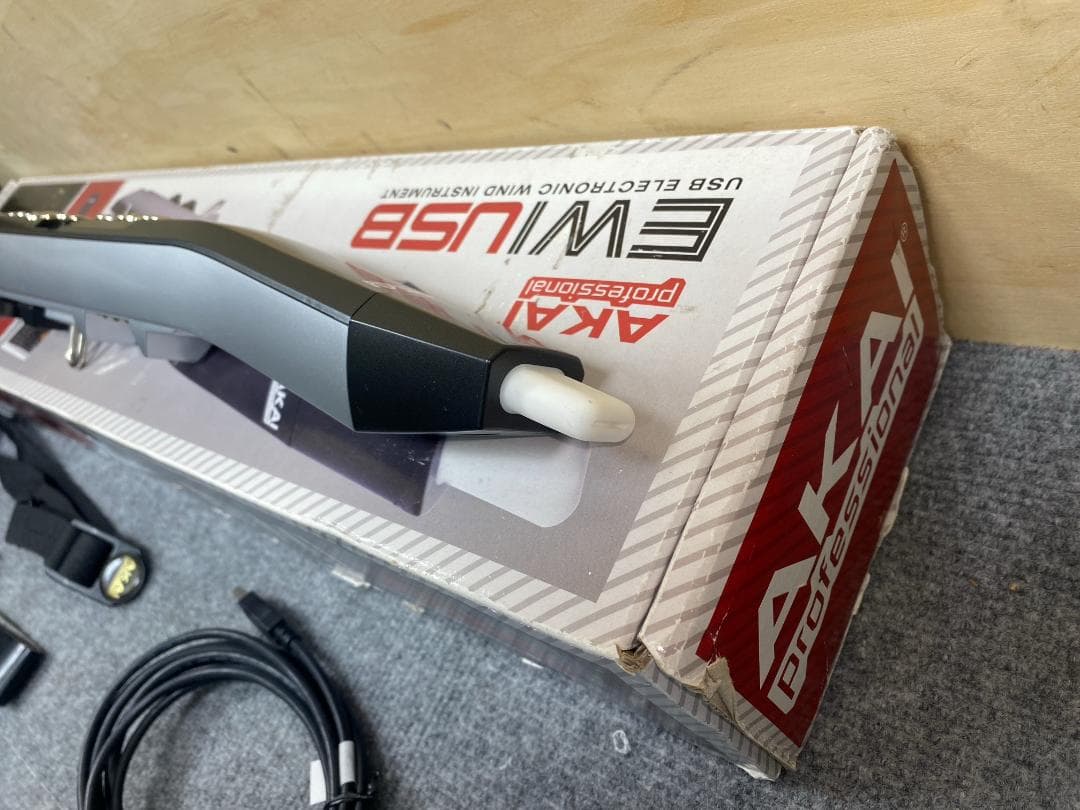 AKAI EWI USB ウインドシンセ　コントローラー midi