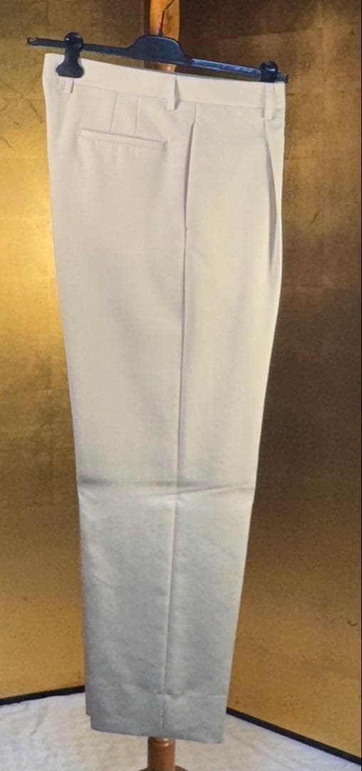 新品タグ付き【エンポリオアルマーニ】定価250,000円セットアップ52