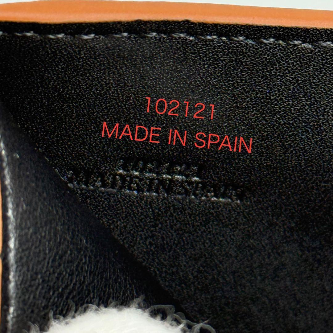 【美品】LOEWE アナグラム トライフォールド レザー ウォレット ブラック