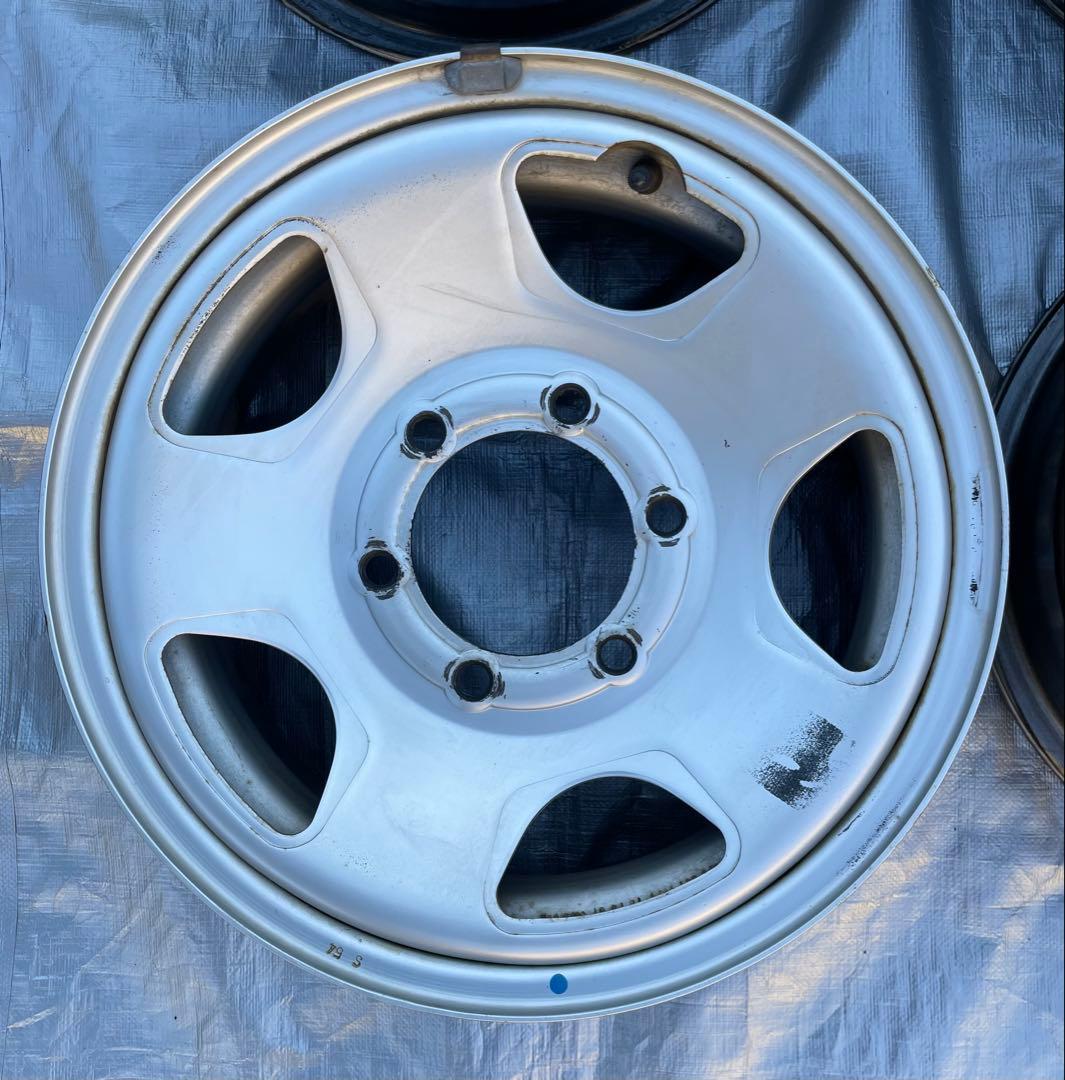 ハイエース　15インチ　スチールホイール