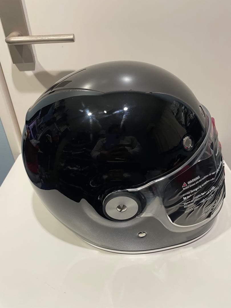 h*u様 今週末まで価格　BELL bullitt Mサイズ　美品