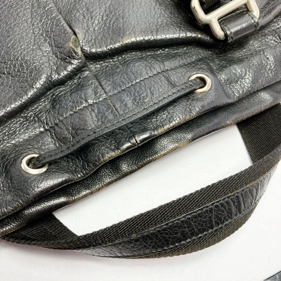 3334◯ YSL イヴ・サンローラン ブラックレザートートバッグ