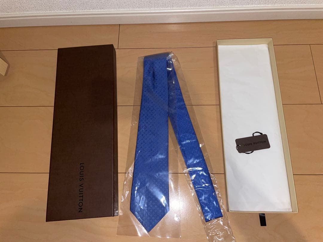 Louis Vuitton 青 ネクタイ
