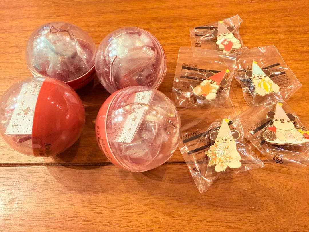 リルリンリン カプセルトイ ピンバッチ2025 コンプリートセット クリスマス