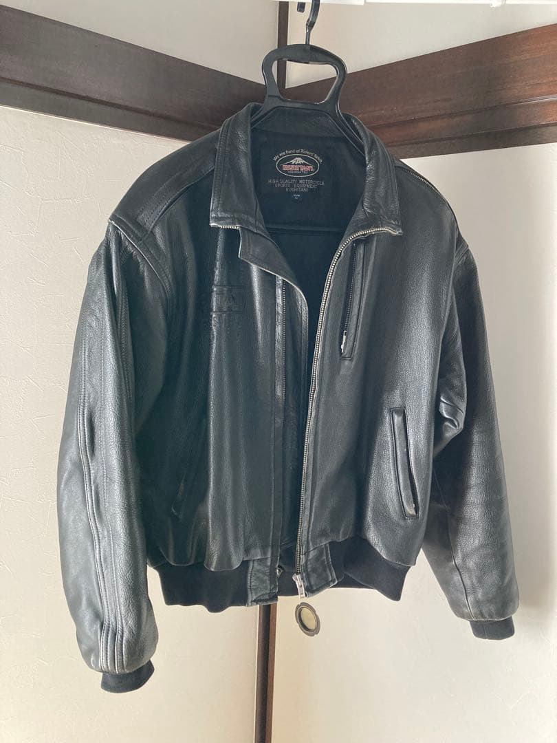 クシタニ　革ジャン黒　サイズL