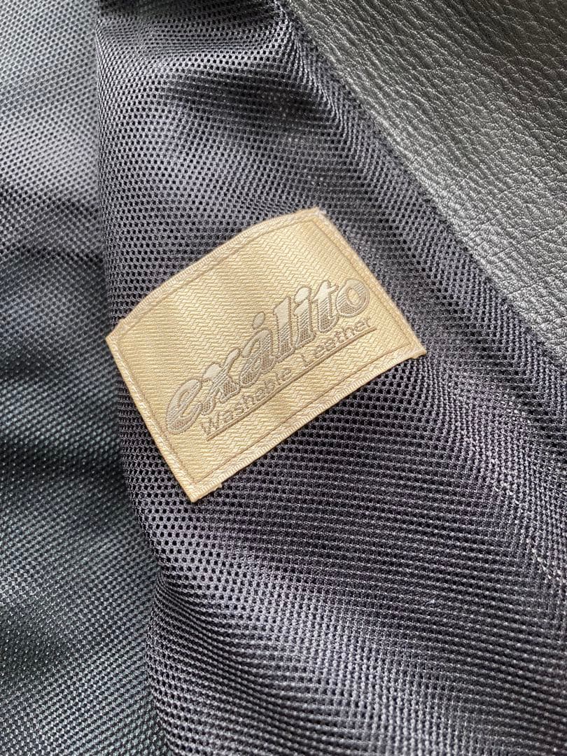 クシタニ　革ジャン黒　サイズL