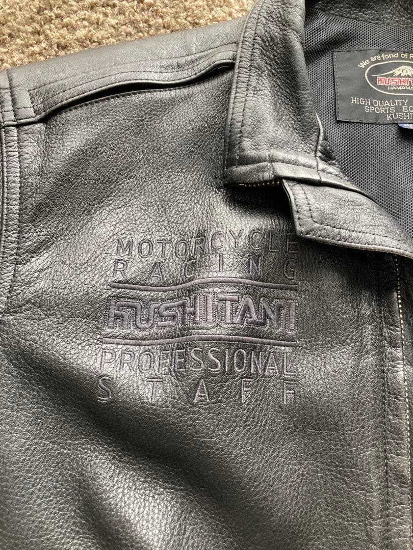 クシタニ　革ジャン黒　サイズL