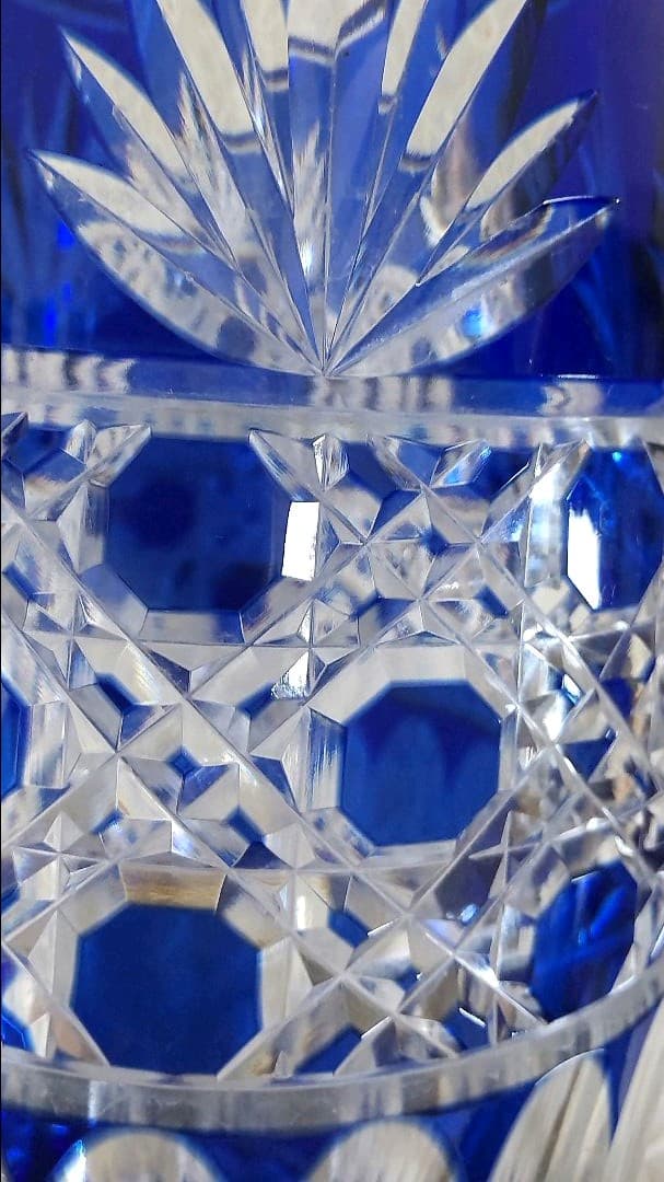 【まお】カガミクリスタル 江戸切子 花瓶