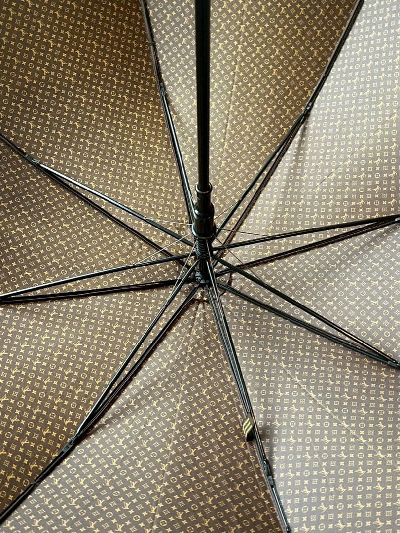 【試し使いのみ】LOUIS VUITTONモノグラム パラプルュイ ジブレ 傘