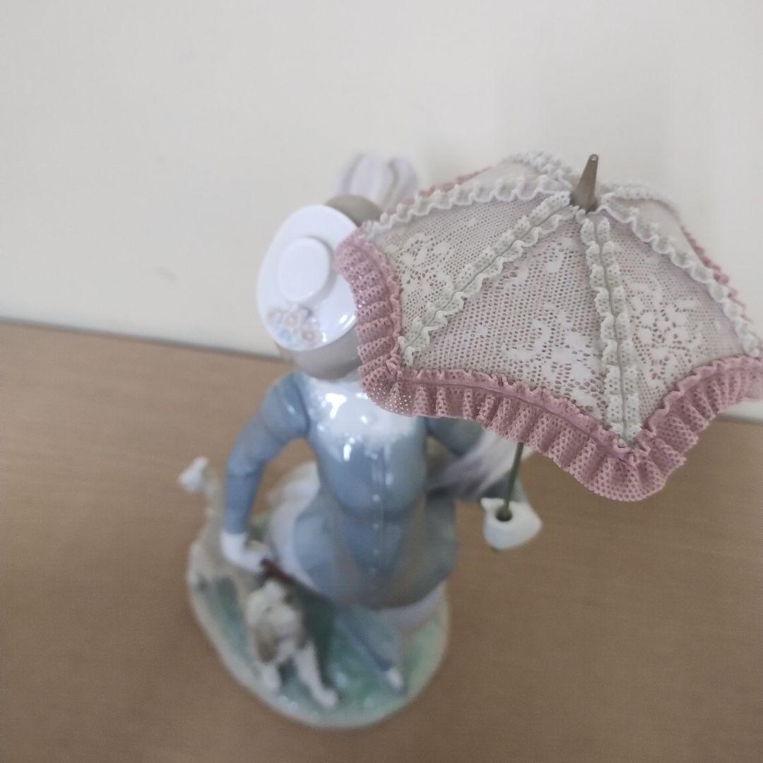 リヤドロ 愛犬とかける貴婦人