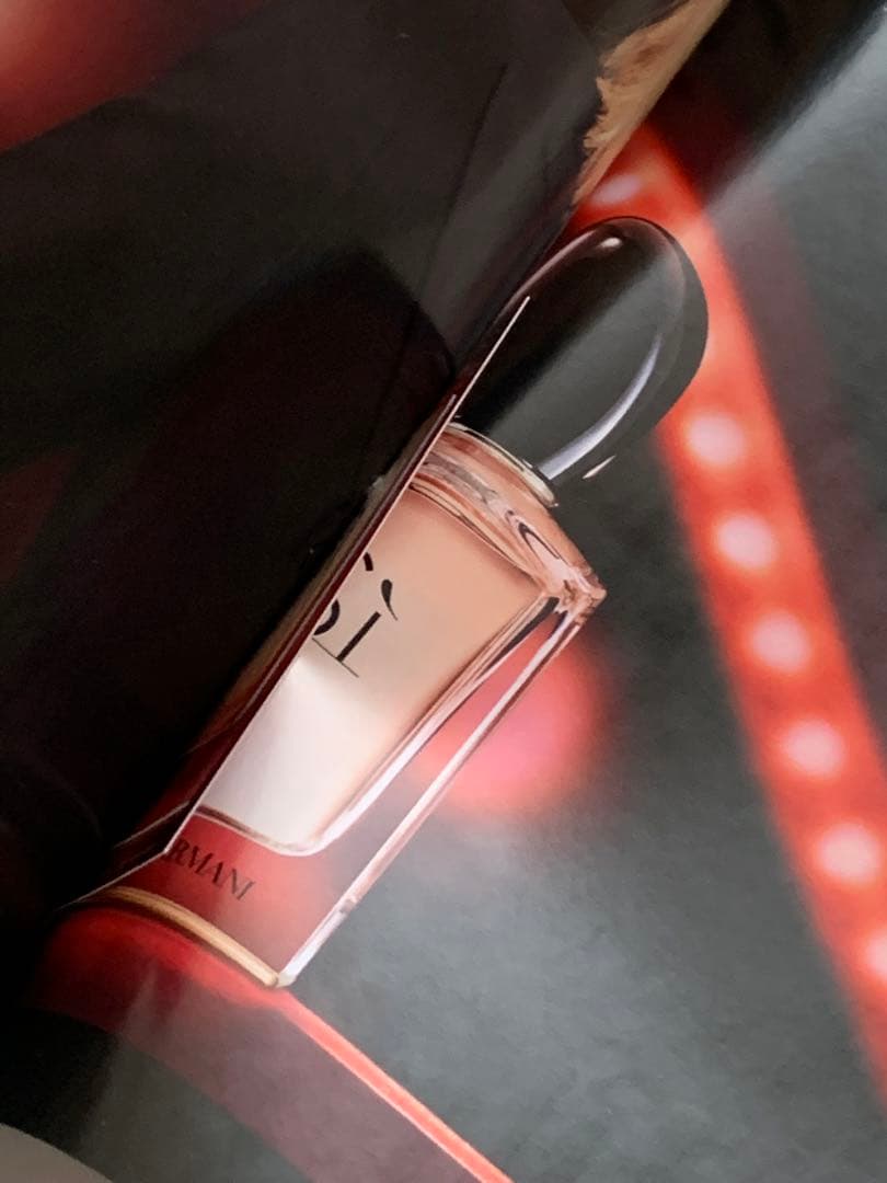 女性情報誌 Vogue Greece December 2022 Dove Cameron