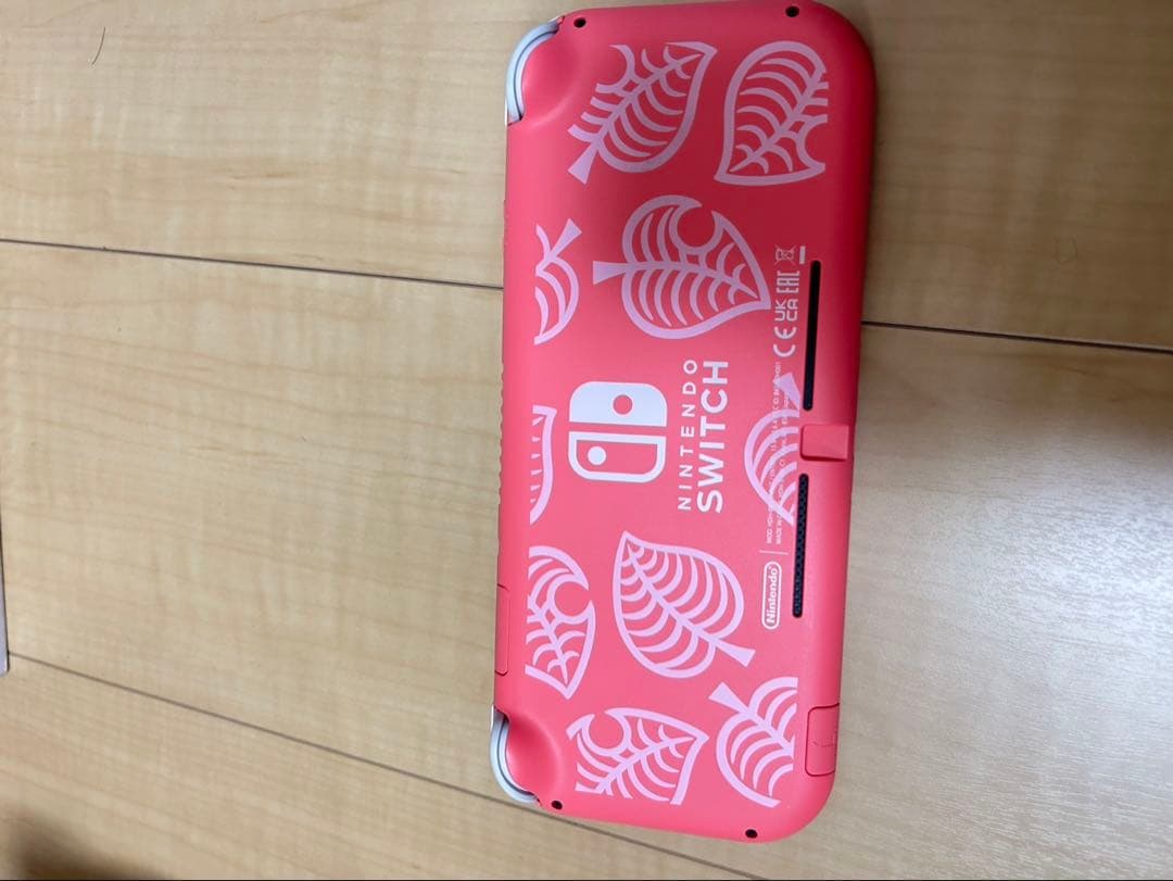 Nintendo Switch Lite（あつまれ どうぶつの森）