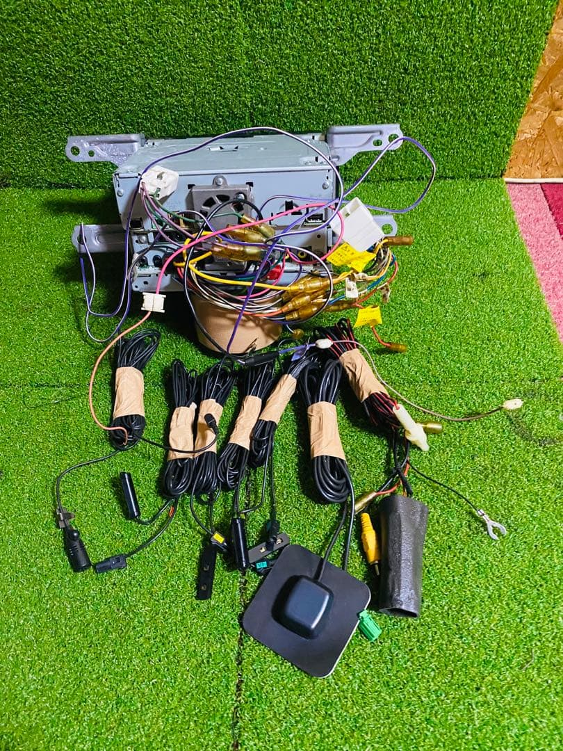 パイオニア AVIC-RZ800-D ナビ 地図データ 2016年 配線付き