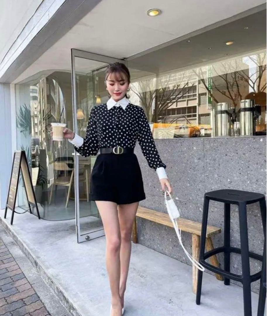 akinyan　激レア❣️ sheller ドットシャツオールインワン