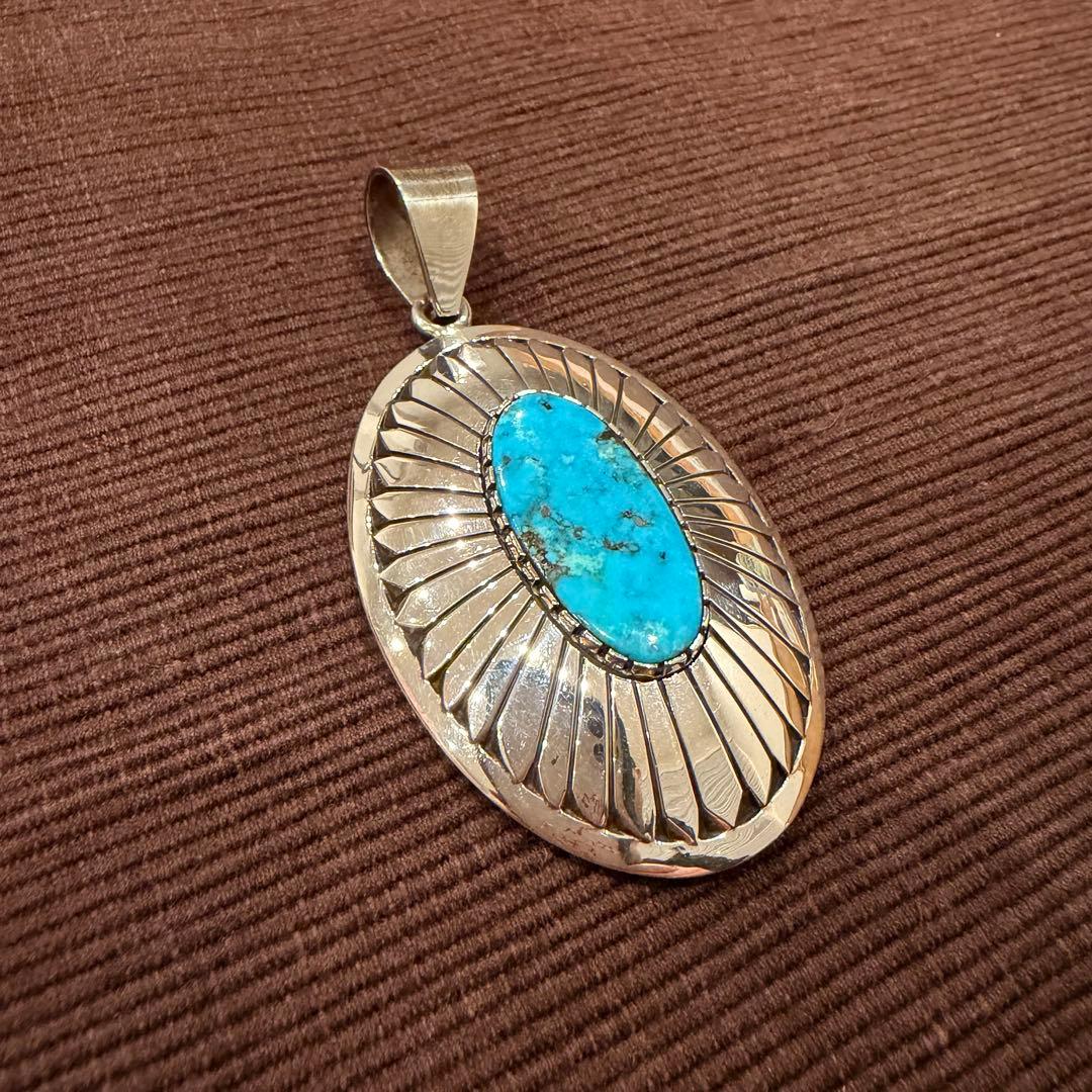 ナバホ族 キー・ネズ作 ペンダントヘッド