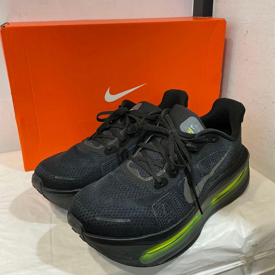 NIKE スニーカー