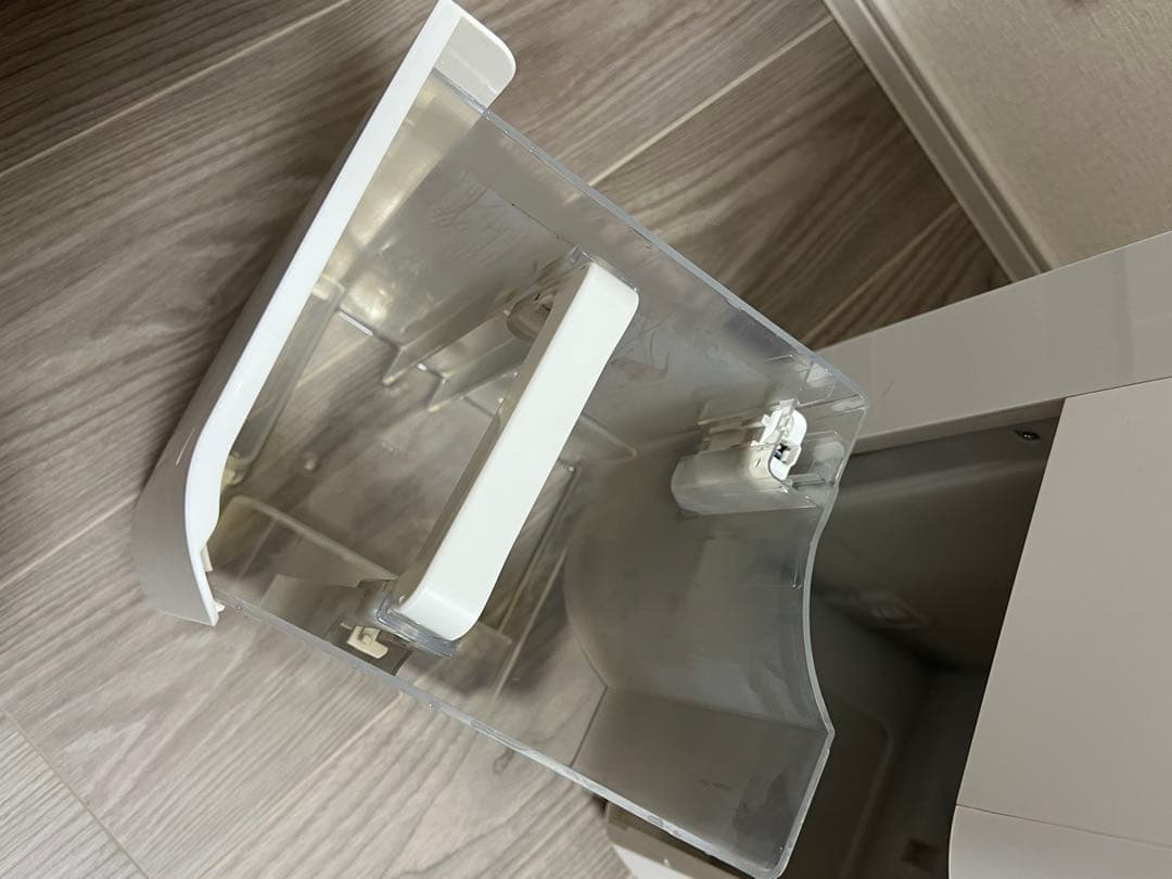 シャープ　プラズマクラスター700 衣類乾燥除湿機 CV-N120