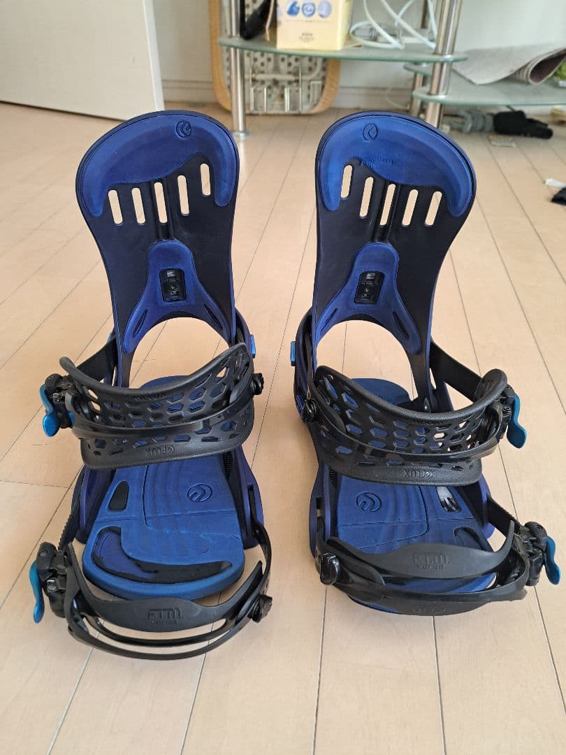 美品　YONEXSmooth158 　FLUX SR M