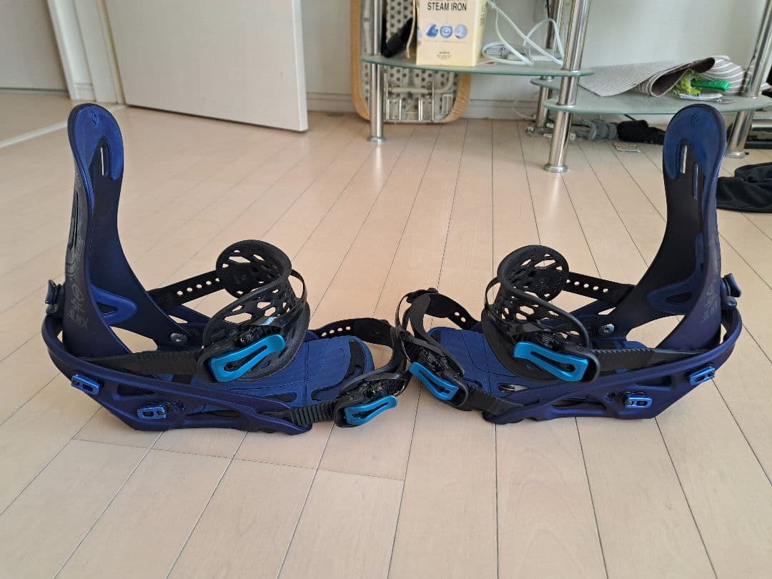 美品　YONEXSmooth158 　FLUX SR M