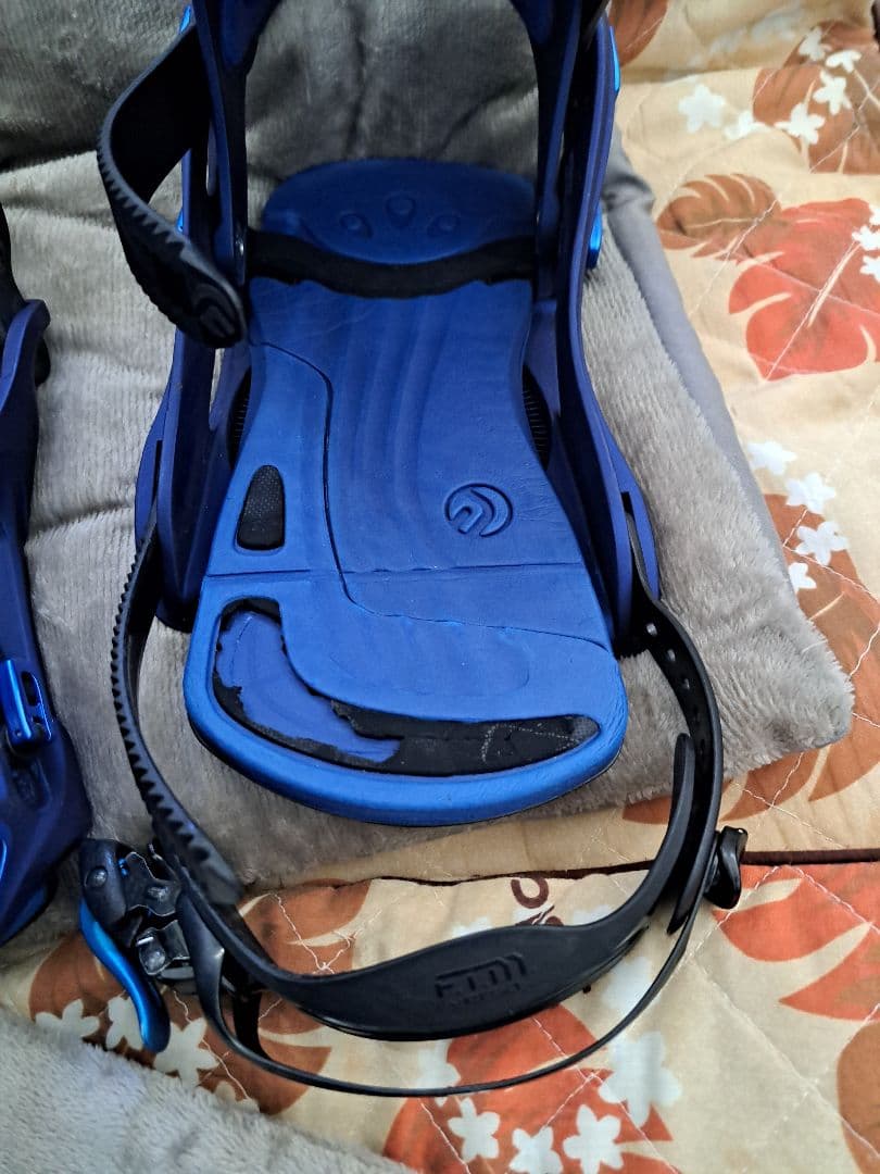 美品　YONEXSmooth158 　FLUX SR M