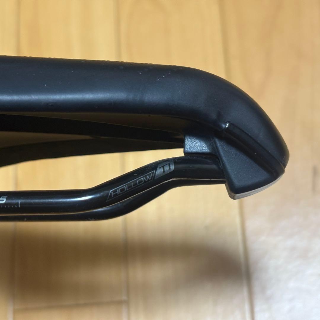 specializedシテロ サドル