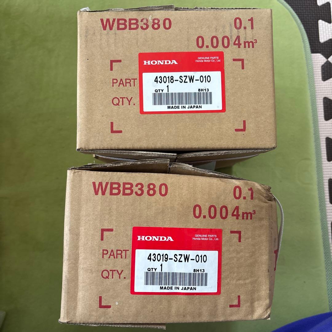 HONDA ブレーキ部品 キャリパー　新品