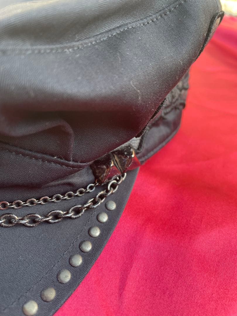 ROENキャスケットスカルレザーパッチスタッズチェーンロエン