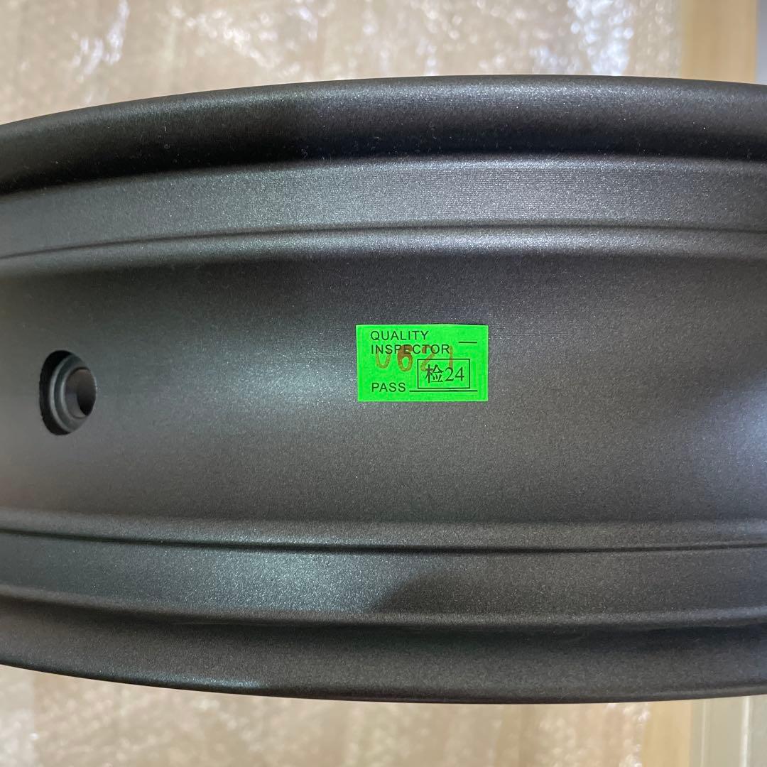 cb400sf用　新品 フロントホイール NC39 NC42